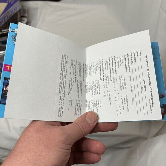 Sega Dreamcast Video Game Trick Style Complete With Original Case And Manual - Picture 2 of 12